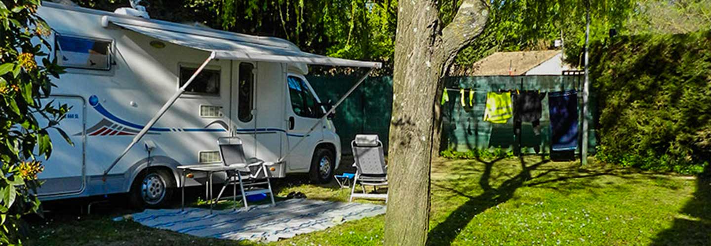 emplacement camping a avignon